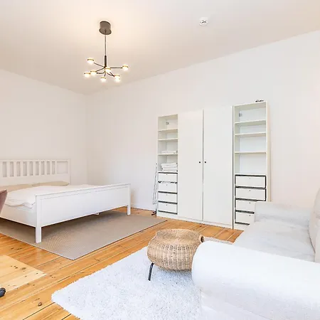 아파트 Cosy Neukoelln