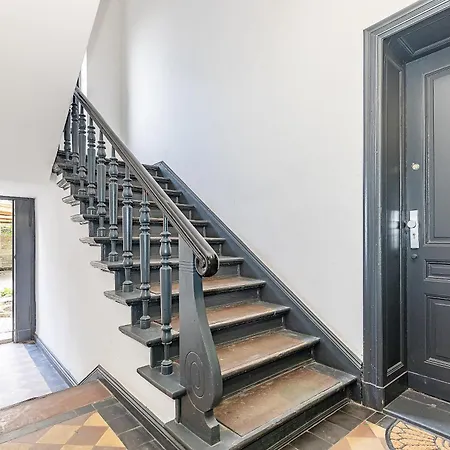 Cosy Neukoelln 아파트 *